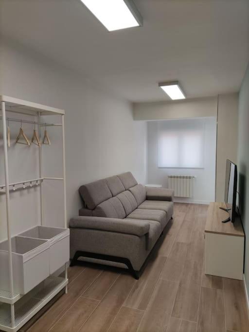 شقة Vivienda Alameda De Santiago سانتياغو دي كومبوستيلا المظهر الخارجي الصورة